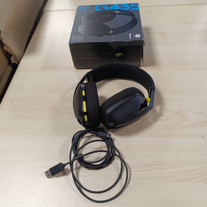 276323 - LOGITECH Kufje Pa Tel për Lojëra G G435 LIGHTSPEED + Bluetooth, të Lehta, Mikrofon të Integruar, Jetëgjatësi Baterie 18-Orë, të Përputhshme me Dolby Atmos, PC, PS4, PS5, Celular, Nintendo Switch dhe Switch 2 - E Zezë