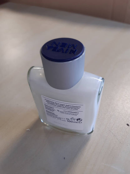 272504 - NIVEA MEN Balsam pas rroje Sensitive për Burra, 100 ml, balsam hidratues dhe anti-irritues për mjekër 24 orë, me kamomil dhe vitaminë E, Pa alkool