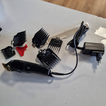 302697 - WAHL PROFESSIONAL 56463 - Makinë prerëse magjike litiumi pa tel, e zezë, 5 yje