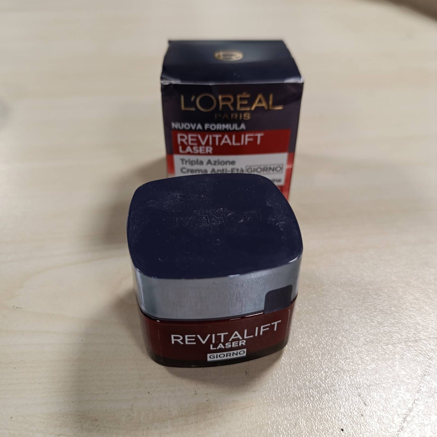 290220 - L'ORÉAL PARIS Krem Dite Revitalift Laser, për të gjitha llojet e lëkurës, 50 ml, me Acid Hialuronik, Vitaminë C dhe Pro-Retinol