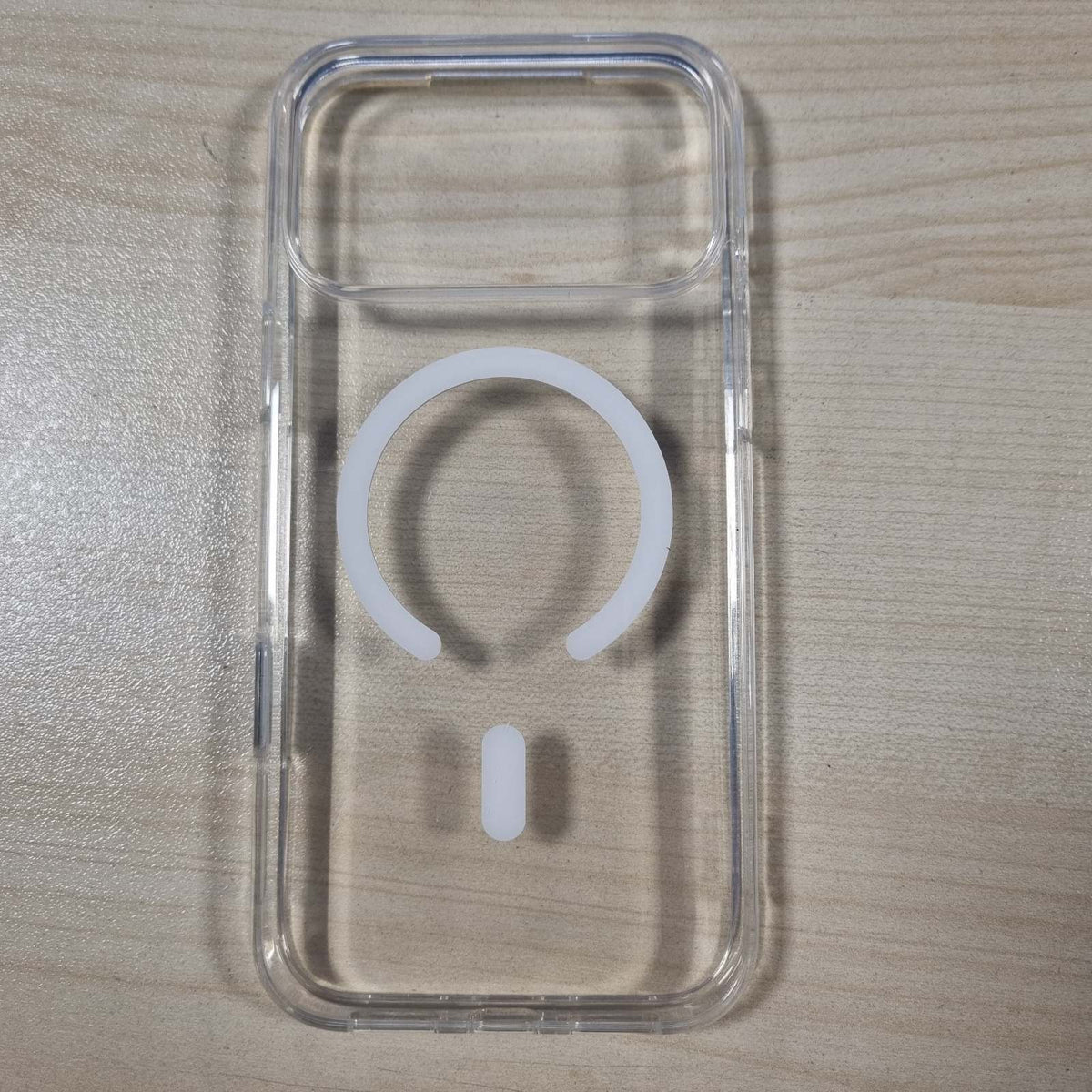 308966 - BELKIN Mbështjellëse SheerForce Clear MagSafe e përputhshme me iPhone 17 Pro Max, e hollë, rezistente ndaj gërvishtjeve, magnetike, transparente dhe rezistente ndaj goditjeve