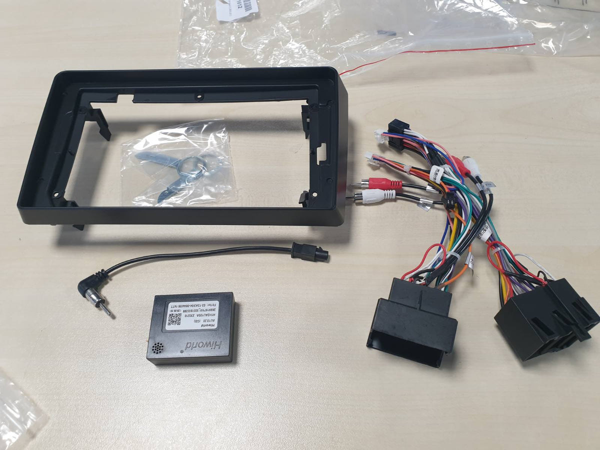 322398 - Sound-Way Kit Instalimi për Radio Makine, Fasadë Radio Makine 9-inç, Adaptues i Përputhshëm me Audi A3 2003-2012