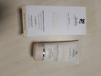 290165 - BIONIKE Defence B-Lucent - Krem për fytyrën Illumite | Peeling ditor | Redukton diskrominë | 150 ml