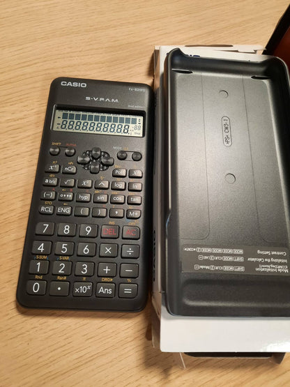 320335 - Casio Kalkulator Shkencor FX-82MS-2, Funksionon me Bateri, Gri