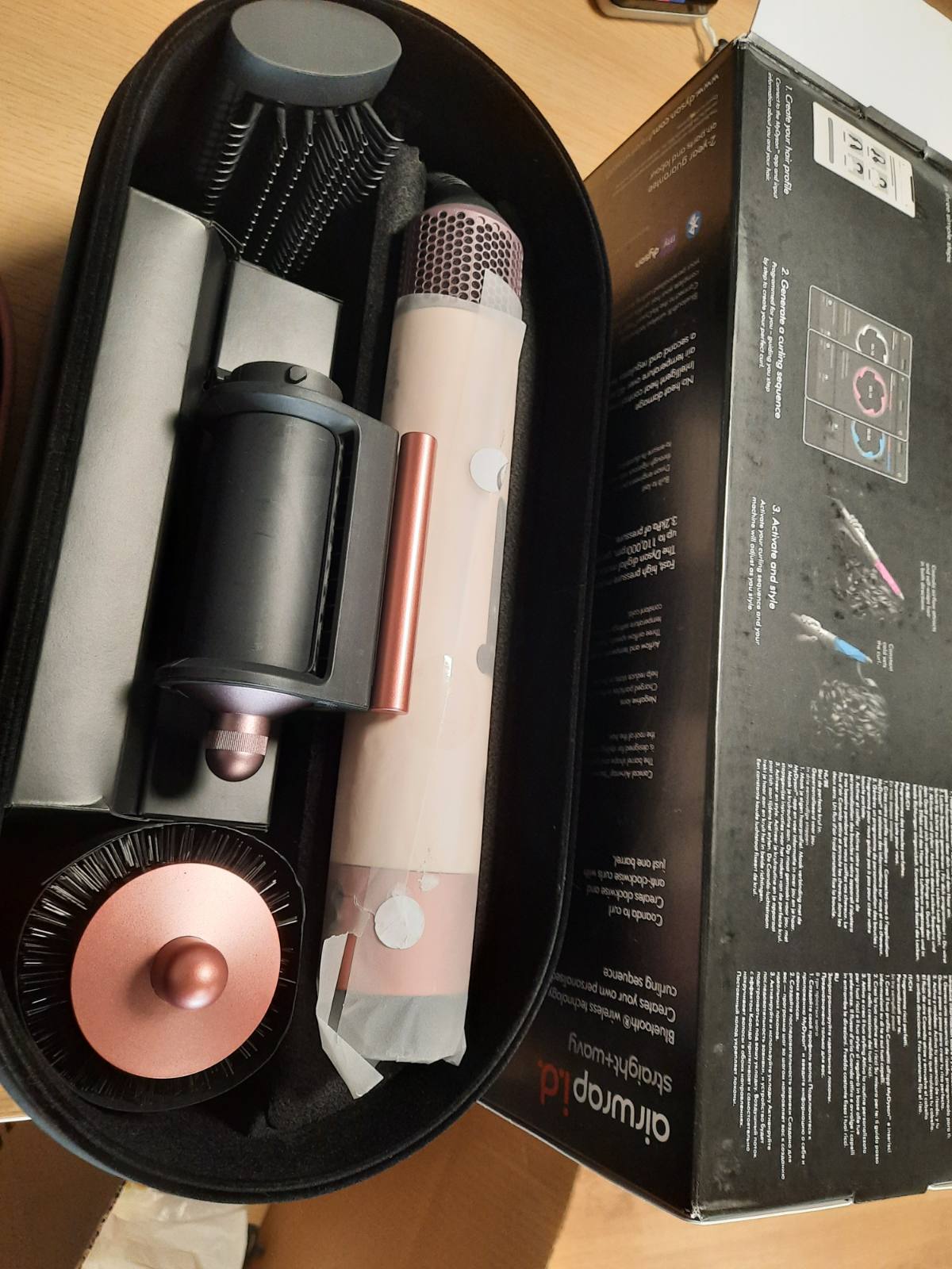 311002 - DYSON Airwrap id Multistyler Ngjyrë Rozë e Ngrohtë, Rozë e Artë, 1300 W, 2,675 m (601848-01)
