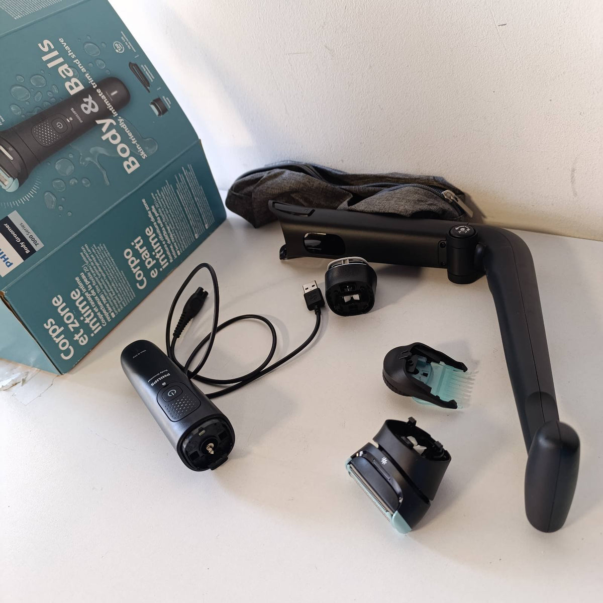 289442 - PHILIPS Bodygroom Series 7000 - Makinë prerëse për burra, 120 minuta jetëgjatësi baterie, BG7480/15