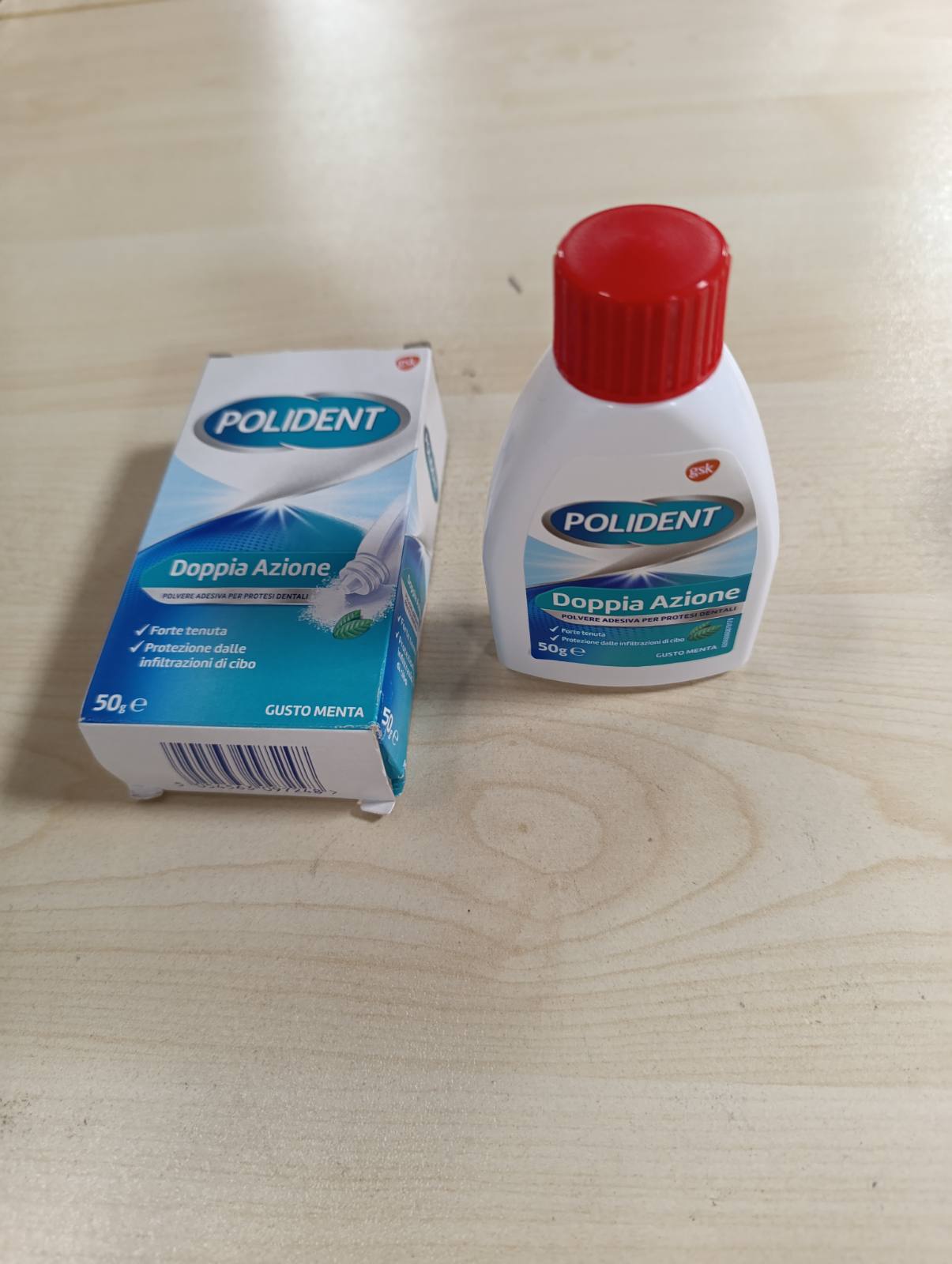 272175 - POLIDENT Pluhur ngjitës për proteza dhëmbësh, veprim i dyfishtë, fiksim i fortë, 50 g