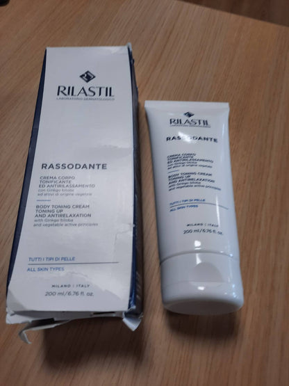 271507 - RILASTIL Krem Trupi Forcues, 200 ml, Trajtim Hidratues dhe Forcues, Kundër Varjes së Lëkurës, me Ginkgo Biloba, Pa Parfum