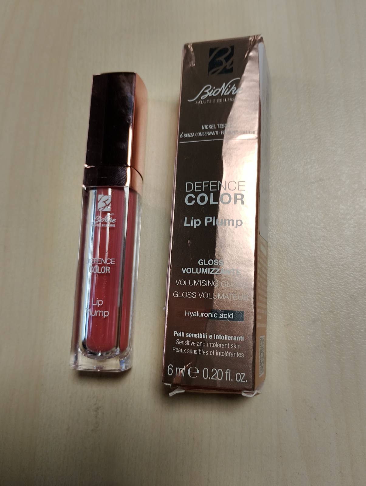 272023 - BIONIKE Defence Color Buzë, Nr. 002 Rose Gold, Me Acid Hialuronik, Teksturë Xheli Kremoze