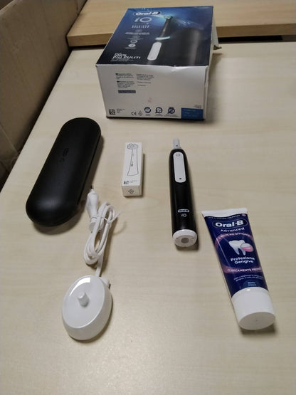 311045 - ORAL-B Furçë dhëmbësh elektrike iO 3, 1 kokë furçe, kuti, pastë dhëmbësh, ngjyra e zezë