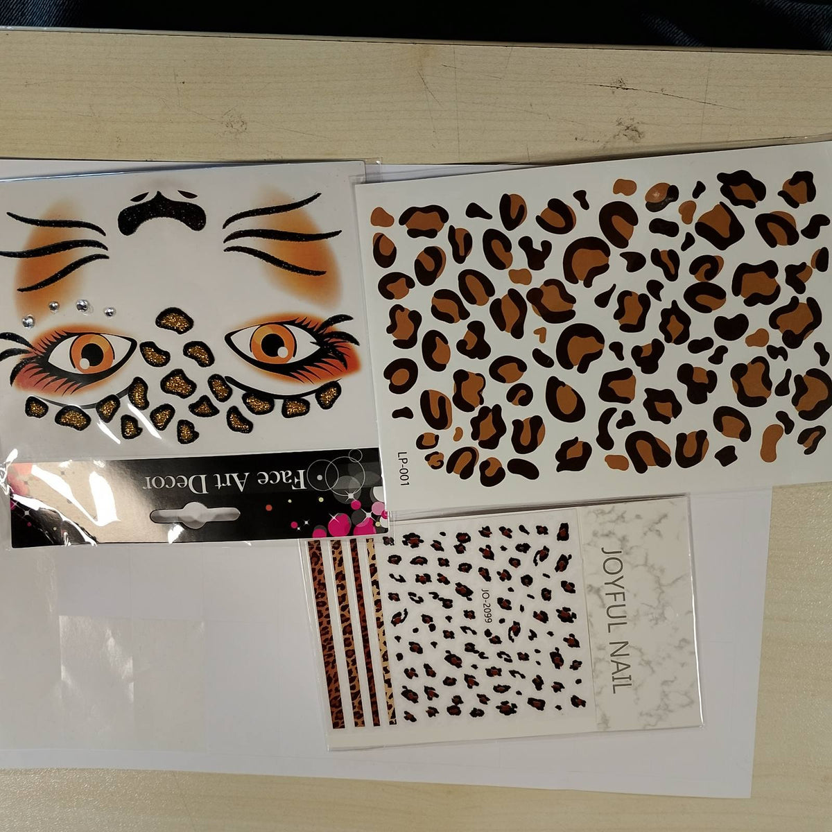 308373 - Ngjitëse me Fytyrë Leopardi, 3 Tatuazhe me Fytyrë Leopardi, Ngjitëse me Shkëlqim për Karnaval, Ngjitëse me Thonj për Festa Cosplay, Karnaval, Halloween