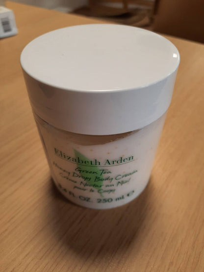290188 - ELIZABETH ARDEN Pika Mjalti me Çaj të Gjelbër, Krem Trupi me Çaj të Gjelbër dhe Pika Mjalti, 250 ml