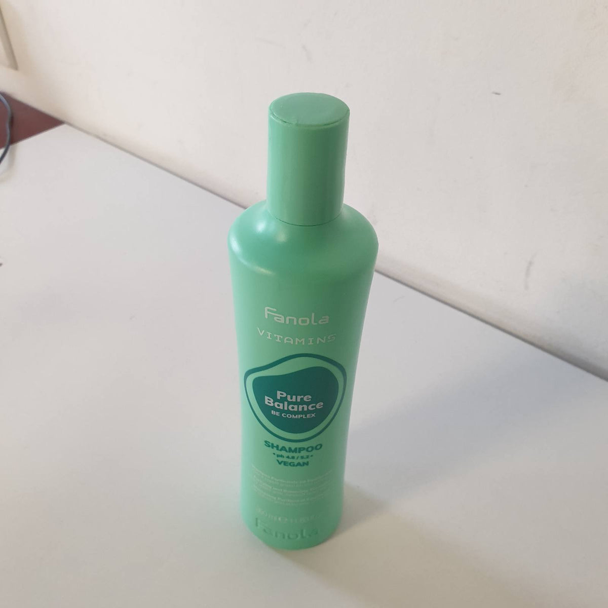 306900 - VITAMINAT FANOLA, SHAMPOO PURE BALANCE PURIFICANTE ANTIFORFRA – 350 ml