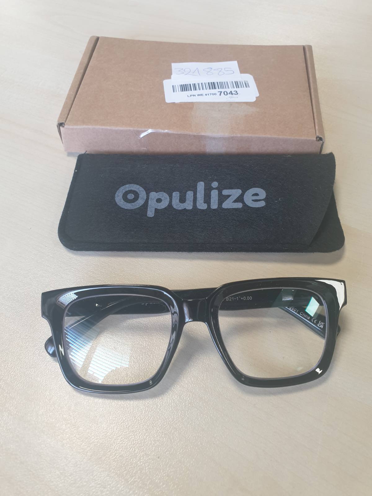 321885 - OPULIZE Syze me Filtër Drite Blu për Burra dhe Gra - Lente Transparente - Anti-reflektuese - Mbrojtje UV400 - Kornizë e Madhe Drejtkëndëshe - +0.00