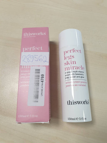 289562 - THIS WORKS Perfect Legs Skin Miracle, 150 ml, Serum i ngjyrosur me multivitamina për të gjitha tonet e lëkurës, me vitaminë C, karamel dhe arnikë