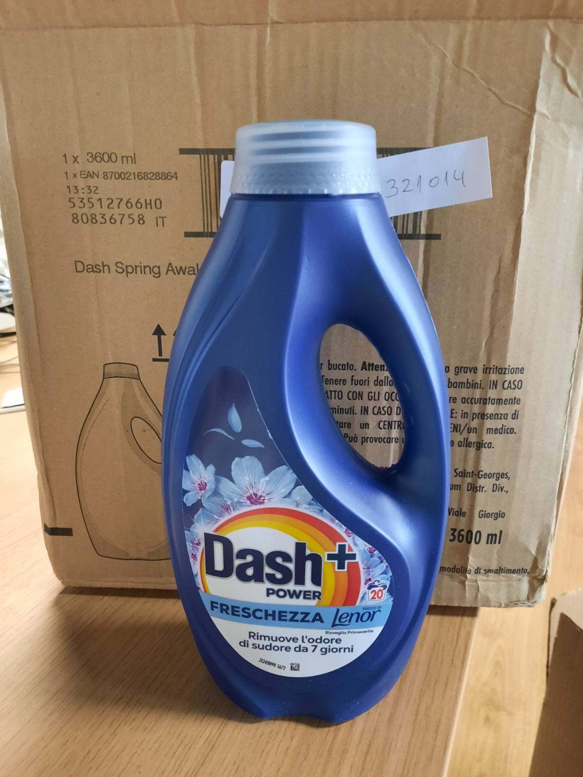 321014 - DASH POWER Detergjent i lëngshëm për larje rrobash, 80 larje, Lenor Freshness, Spring Awakening, heq aromat e djersës 7-ditore