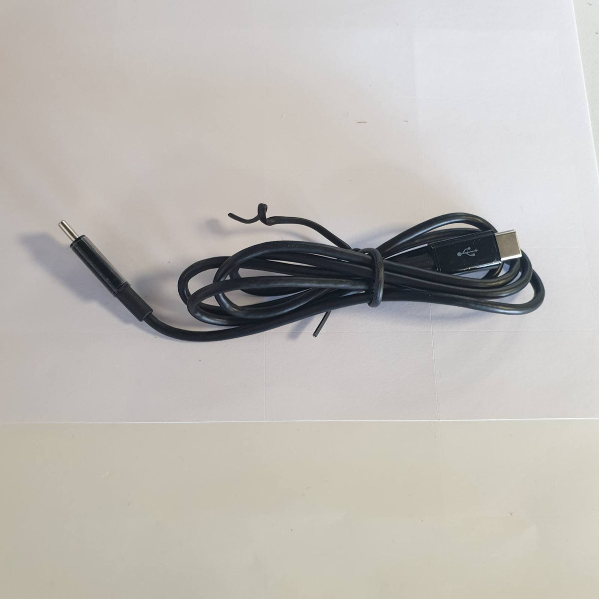 310628 - AMAZON BASICS Kabllo karikimi USB-C në USB-C 2.0, 0.9 m, Shpejtësi transferimi 480 Mbps, i zi
