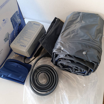 320893 - MOBICLINIC®, Mobi 2, Dyshek anti-dekubitus, motor kompresori, 20 qeliza, najlon PVC, ngjyrë blu