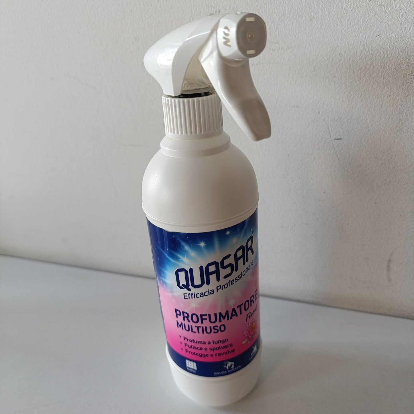 322056 - QUASAR PULITO STELLARE - Aromë me sprej me lule - 500 ml