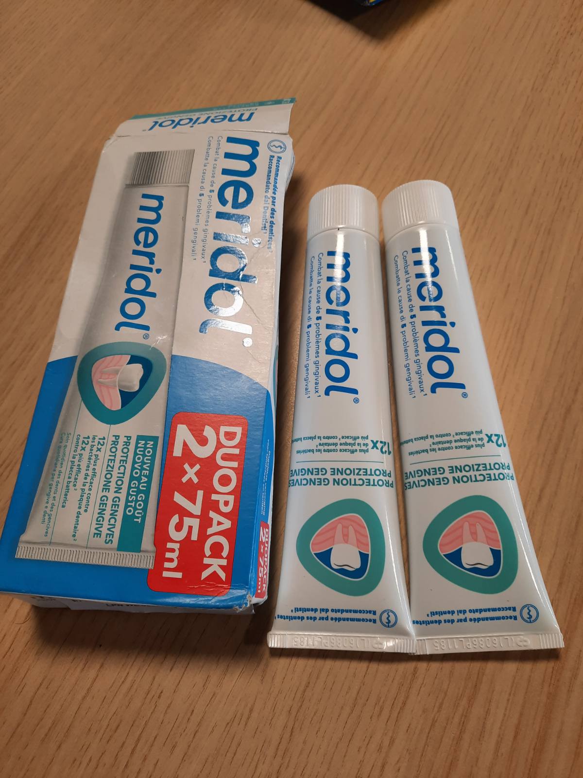 322078 - MERIDOL Pastë dhëmbësh për mbrojtjen e mishrave të dhëmbëve - 2x75ml