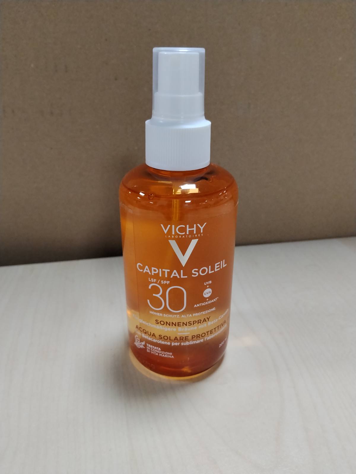 303160 - Locion Dielli për Nxirje me Mbrojtje të Lartë | 200ml | Betakaroten dhe Vitaminë E