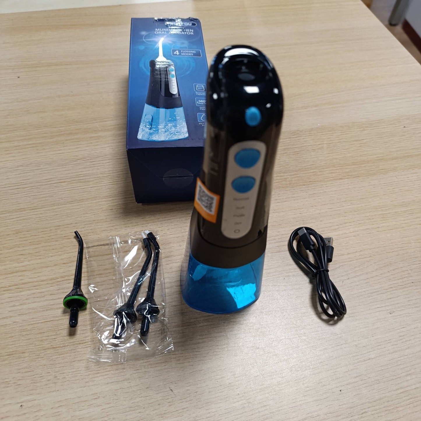 321406 - PASHTRUES DHËMBËSH PORTATIV ME UJË SURFOU, PASHTRUES ELEKTRIK PROFESIONAL ME UJË, UJITËS ORAL, DUSH ME PASHTRUES ME UJË, PASHTRUES UJI PËR UDHËTIM