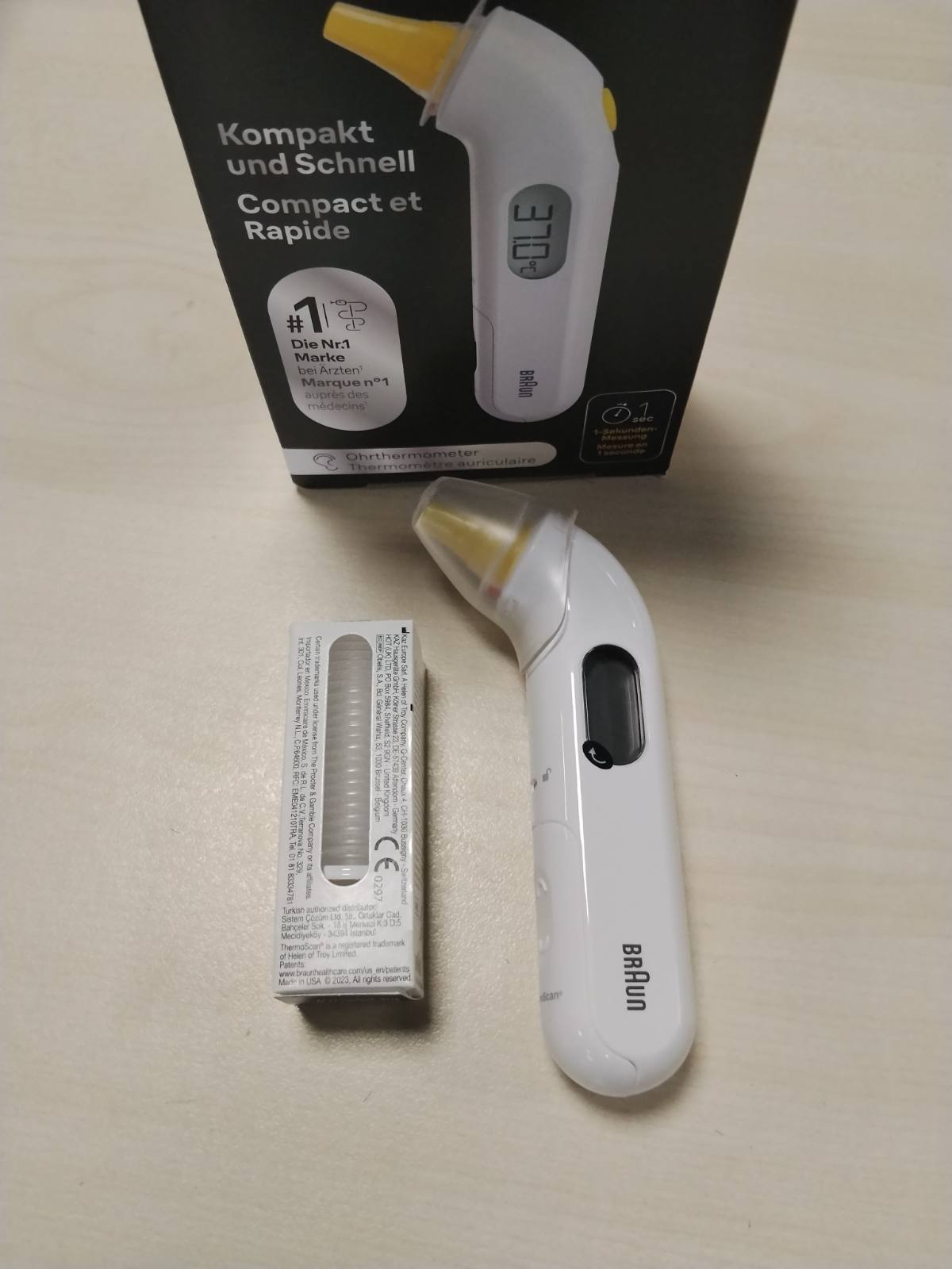 306151 - Braun ThermoScan 3 - Termometër veshi, matje e shpejtë 1-sekondëshe, ekran dixhital, i përshtatshëm për foshnje dhe fëmijë të vegjël, model IRT3030