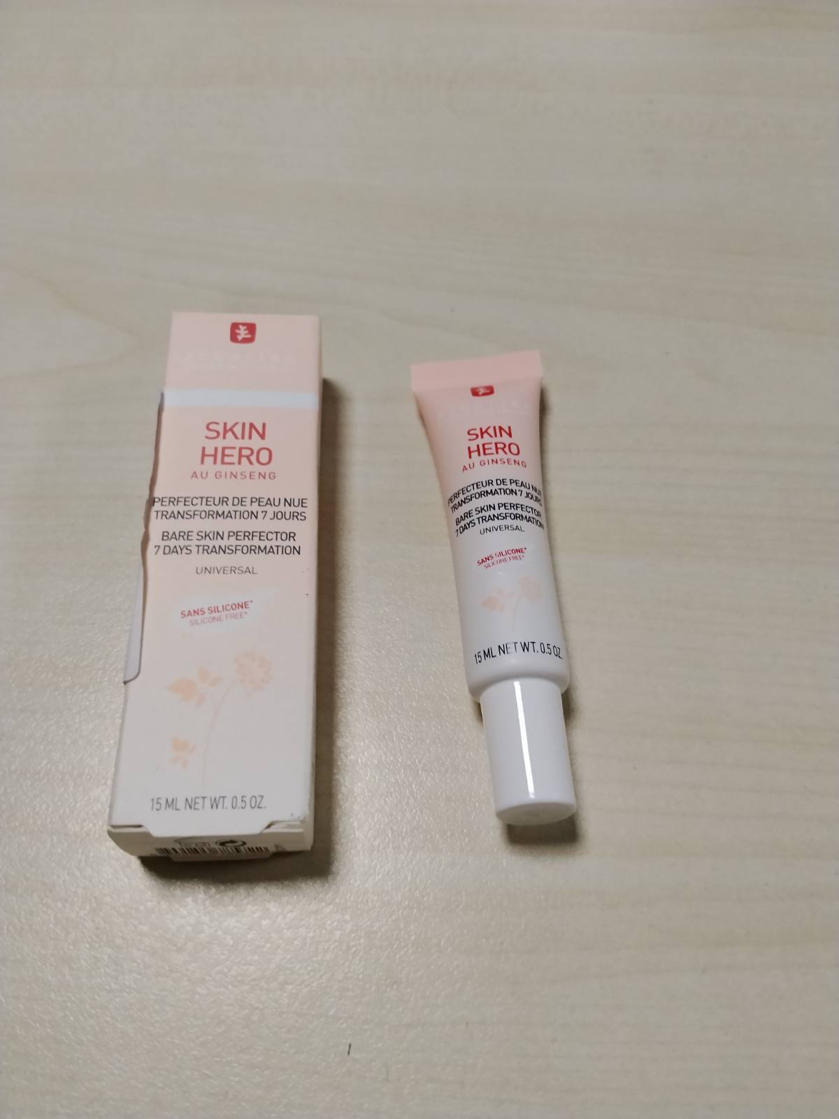 303223 - ERBORIAN Skin Hero - Përmirësues i lëkurës me xhensen dhe acid hialuronik - Hidratues, pa ngjyrosje dhe jo-komedogjenik - 15 ml