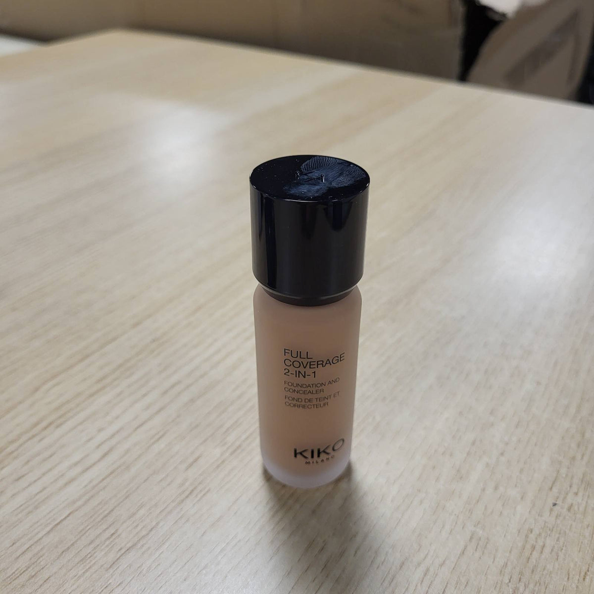 307794 - KIKO MILANO Fondatinë dhe Korrektor 2-në-1 20 - N 95, Mbulim i Plotë