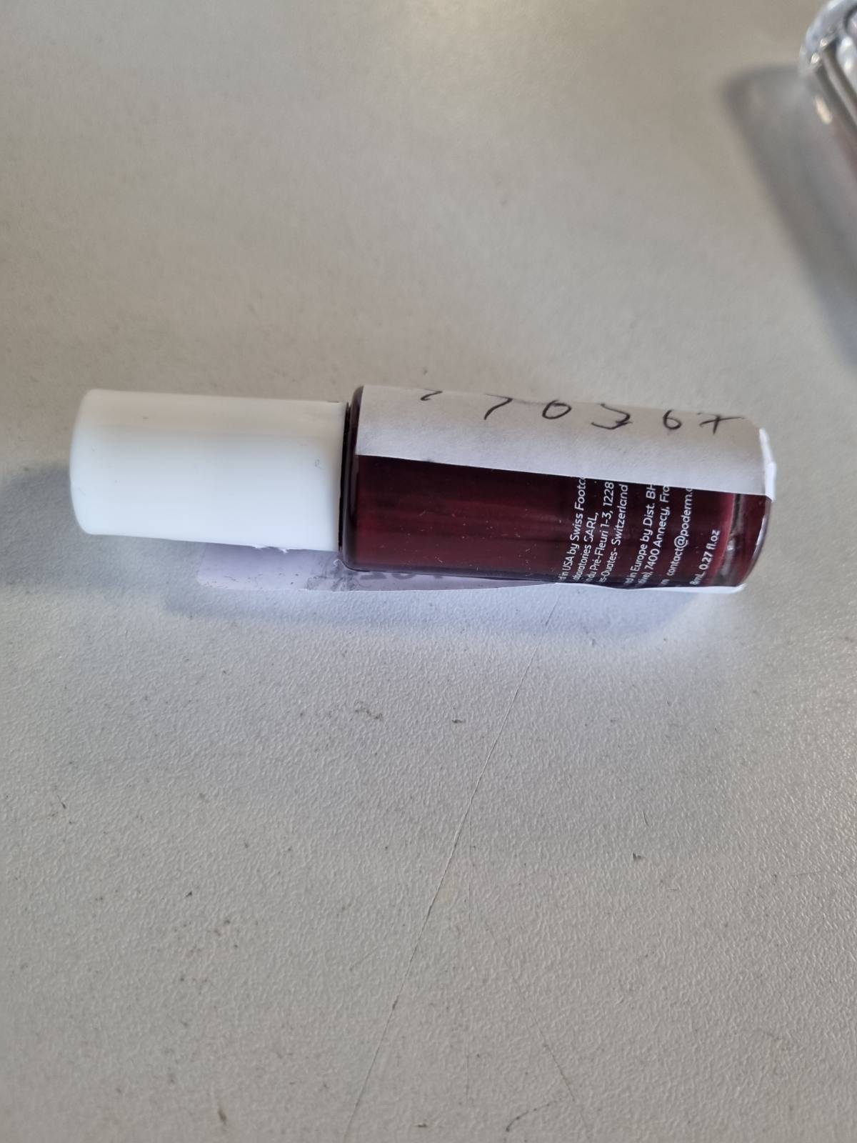 336567 - PODERM Manikyr me Tree Çaji - Kafe | 8 ml - Swiss Lab
