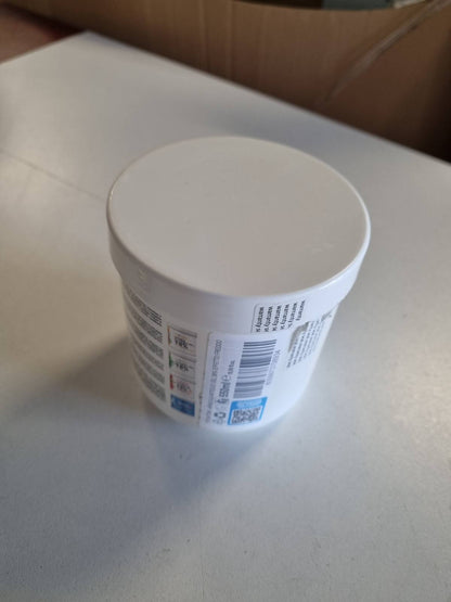 336422 - ARNIKË e Fortë dhe Kthetra e Fortë e Djallit 550ml, Efekt i Ftohtë 98% Arnikë për Kuaj, Përdorim Njerëzor, Vitaminë E, Mentol, Mentë për Masazhe Lokale, Prodhuar në Itali