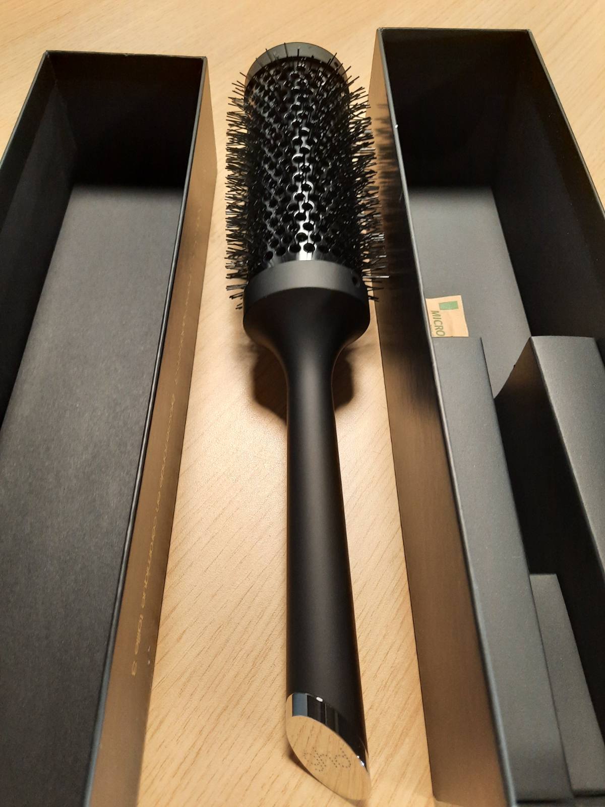 336211 - GHD Tharëse flokësh, Furçë profesionale e rrumbullakët me fuçi qeramike, Madhësia 3