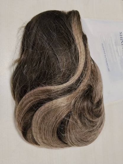 336027 - HAIRCUBE Paruke të gjata kafe në bjonde për femra, paruke sintetike kaçurrele Ombre me ndarje në qendër