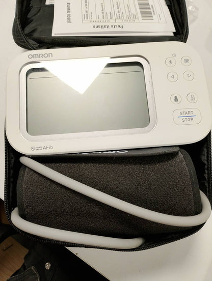 335805 - OMRON Monitorues i tensionit të gjakut X7 Smart AFib, 2 përdorues, 22-42 cm
