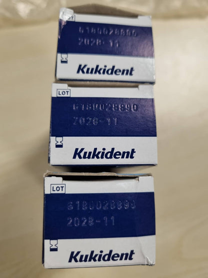 336226 - KUKIDENT Krem ngjitës për proteza të plota dhe të pjesshme, fiksim i fortë, 3 x 35g