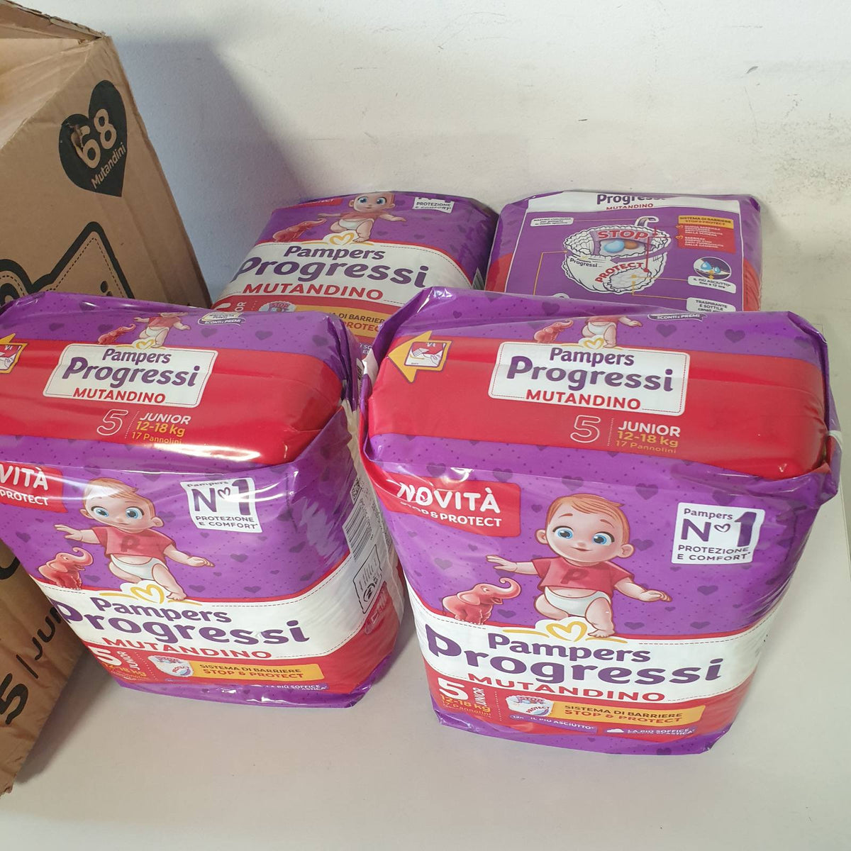 335958 - PAMPERS Progressi Mut Junior, Madhësia 5 (12-18 kg), 68 pelena për foshnje