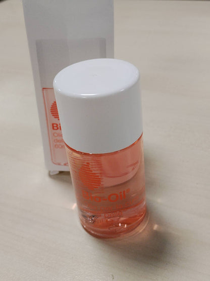 312272 - BIO-OIL Klasik Vaj 60ml, Kundër Shenjave të Strirjes dhe Shenjave të Plagëve