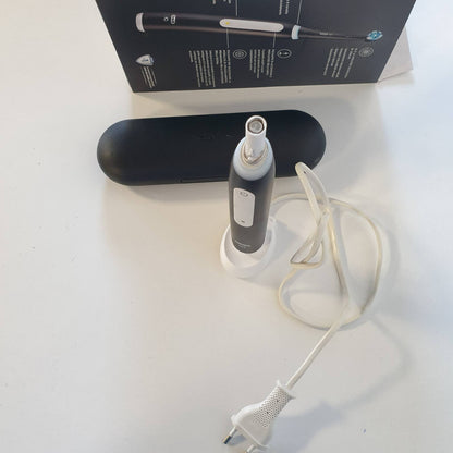 335802 - ORAL-B Furçë dhëmbësh elektrike e rikarikueshme iO 3N, Ngjyra e zezë, 1 kokë zëvendësuese, 1 pastë dhëmbësh Pro-Repair 75ml