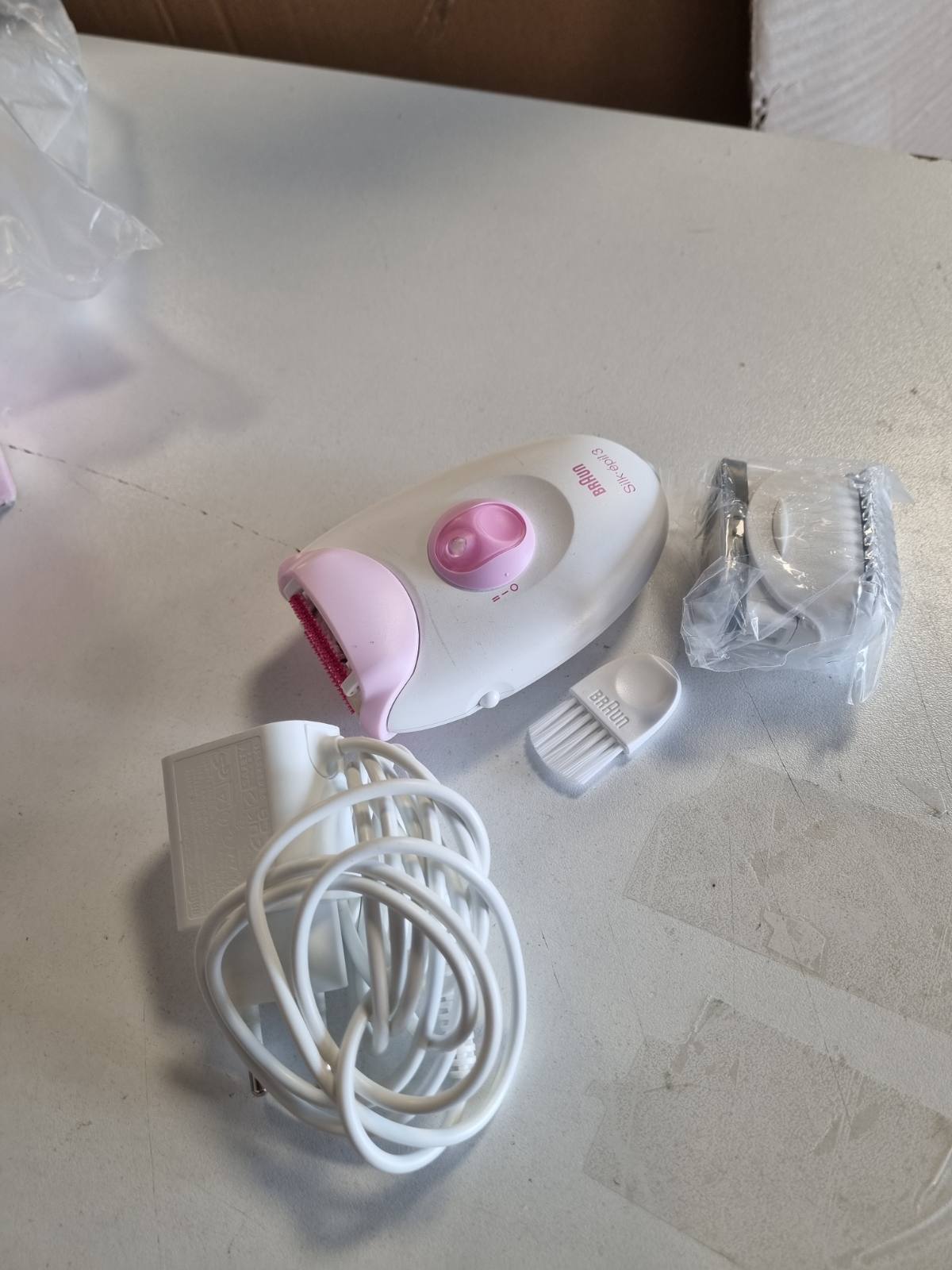 335993 - BRAUN Depilator elektrik me kabllo Silk-épil 3 për femra, 3-031, Rozë