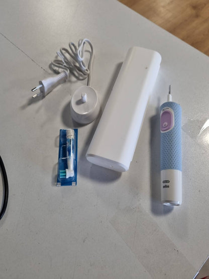 335966 - ORAL-B Furçë dhëmbësh elektrike Pro për fëmijë, me personazhe "Toka e akullit", për fëmijë 3 vjeç e lart, çantë udhëtimi