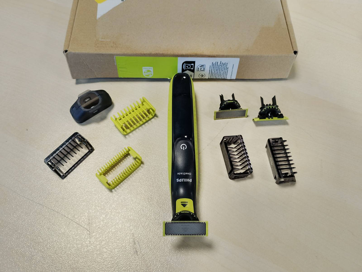 335965 - PHILIPS Prerës elektrik autentik për mjekër OneBlade 360, për fytyrën dhe trupin, makinë rroje dhe furçë, 3 tehe 360, 3 krehër mjekre (1, 3, 5 mm), 1 komplet trupi, QP2824/31