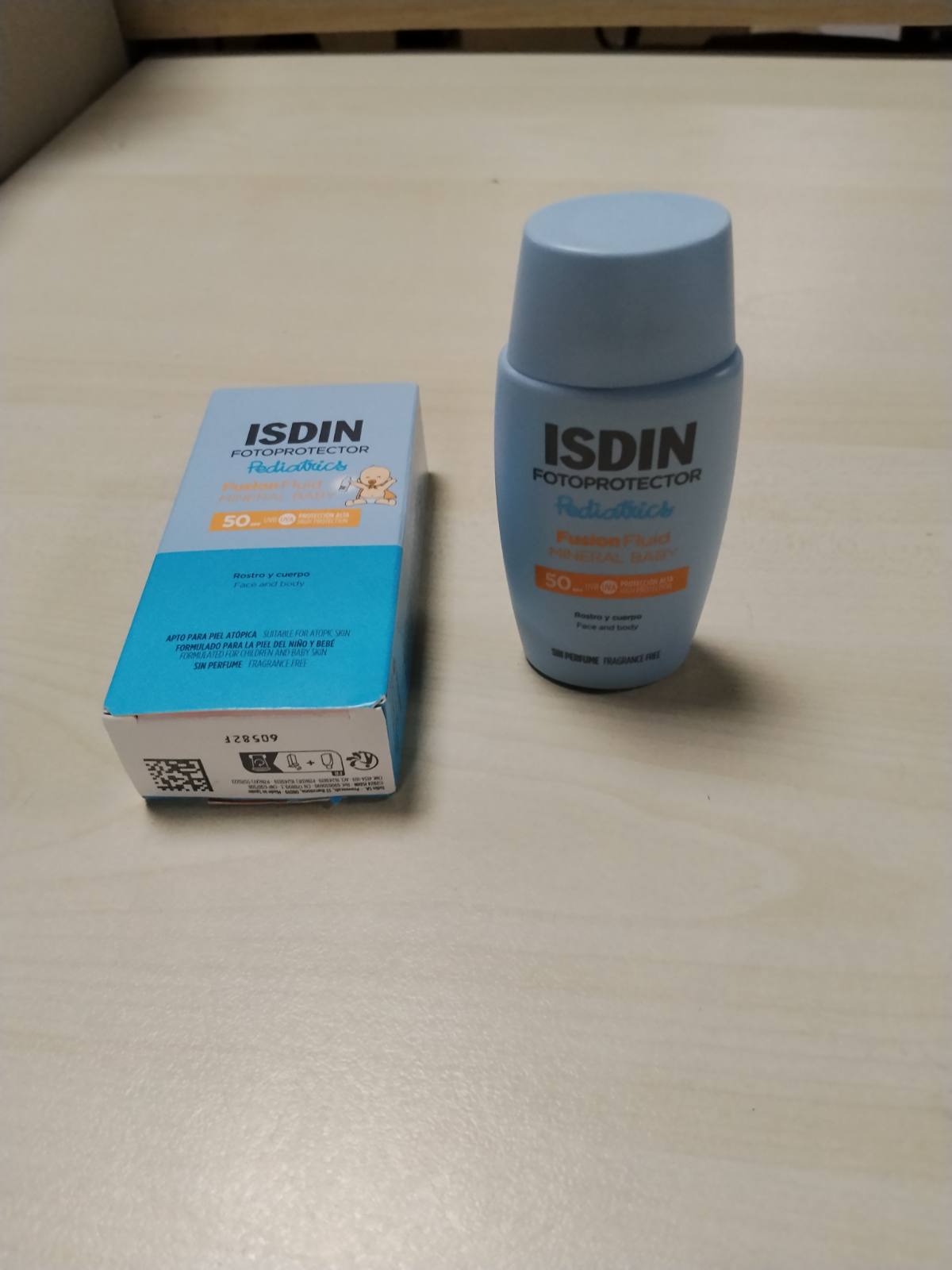 311594 - ISDIN Fotoprotección Fusion Fluid Mineral Baby Pediatrics, SPF50, 50ml, krem kundër diellit pa filtra kimikë, 100% mineral