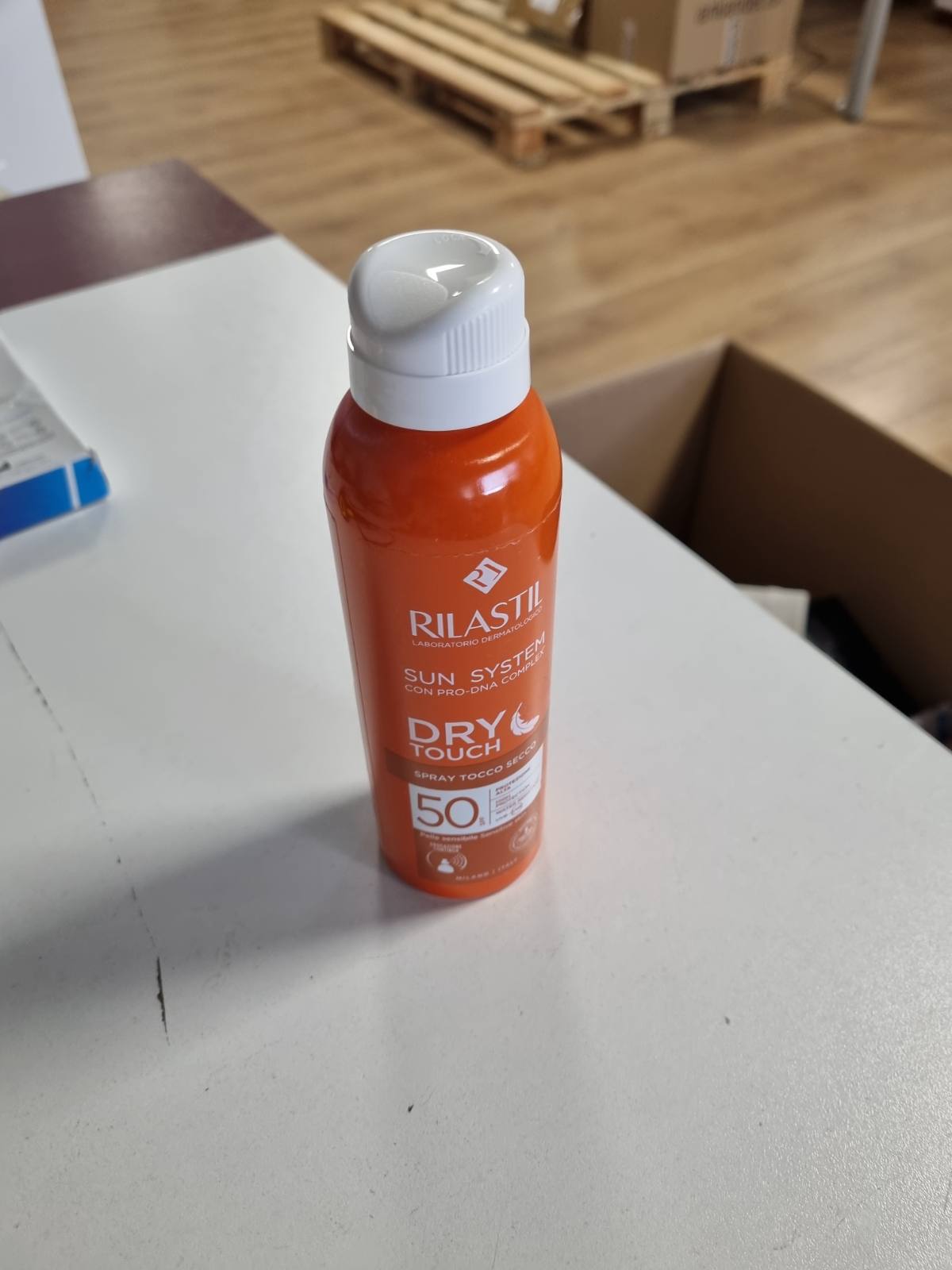 311967 - RILASTIL Sun System Transparent, Sprej Transparent për Trupin, SPF 15, pako 200ml