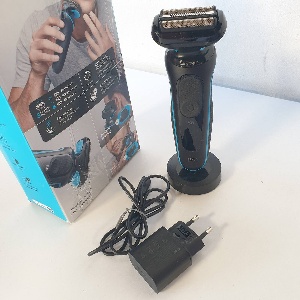 335779 - BRAUN Makinë prerëse mjekre për meshkuj Series 5, 100% rezistente ndaj ujit, 51-M4500cs