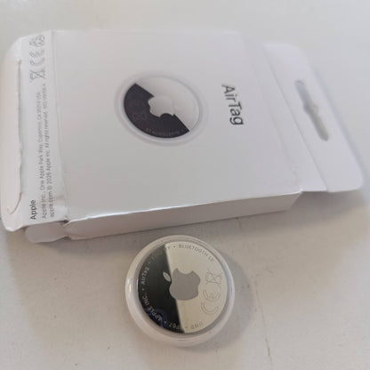 273359 - APPLE - AirTag (gjenerata e 2-të), gjurmues për varëse çelësash, portofolë, rreze veprimi deri në 1.5 herë më të gjatë