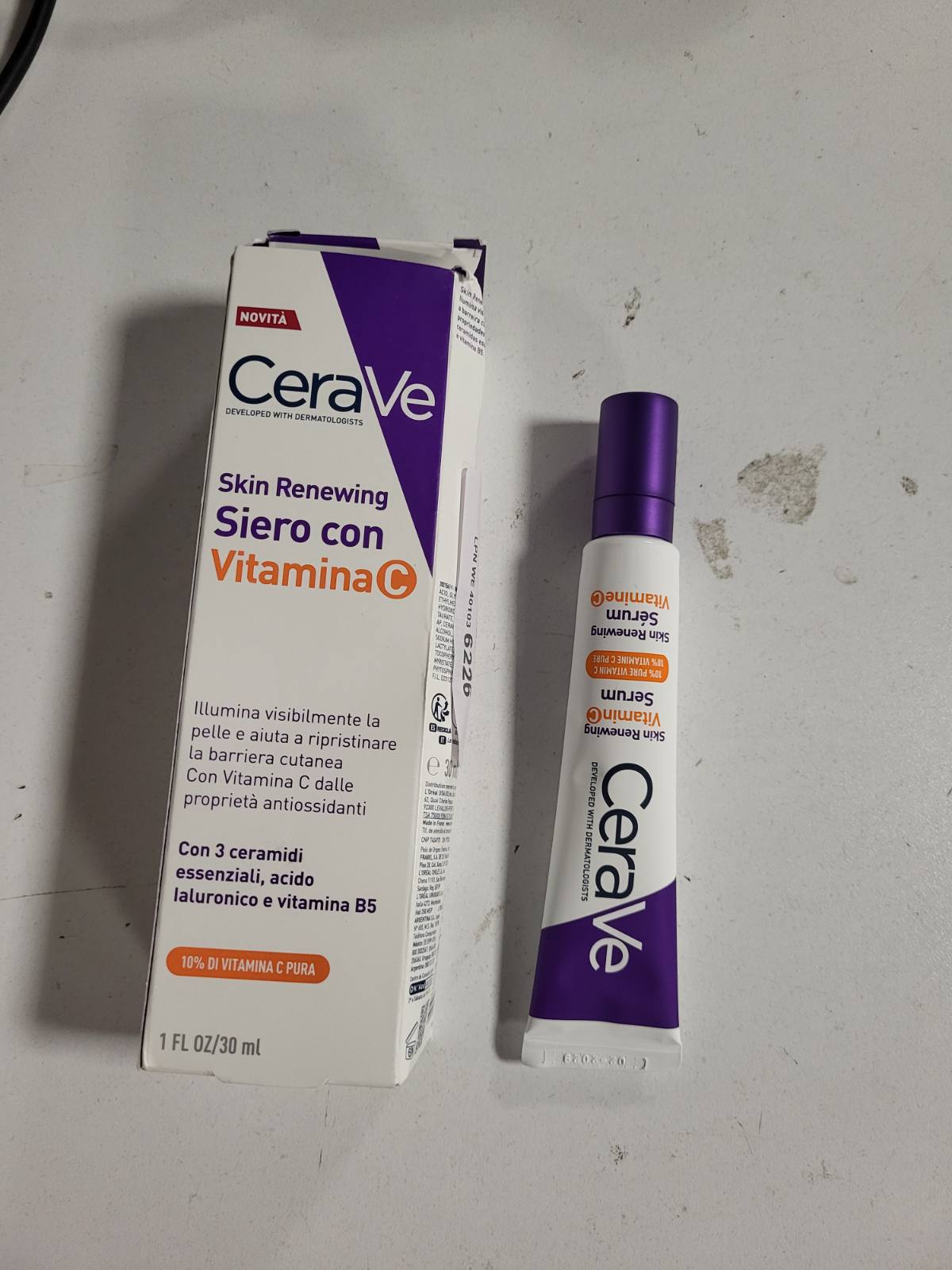 271779 - CeraVe Serum Vitamin C, 30 ml | 10% Vitaminë C, 3 Ceramide, Acid Hialuronik, Vitaminë B5 | Për shenjat e para të plakjes