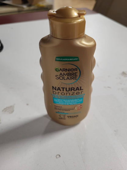 272179 - GARNIER Qumësht vetë-nxirës Natural Bronzer, 175 ml