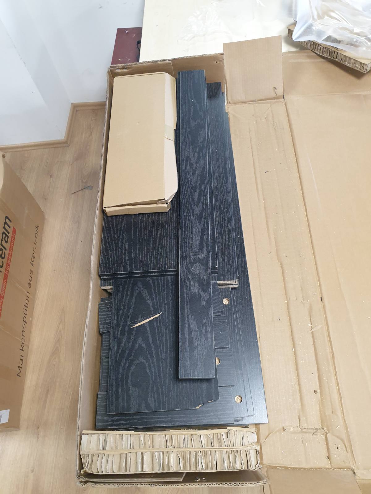 265567 - Bufe me Raft Lisi i Zi 90 x 32 x 75 cm Dru i përpunuar vidaXL
