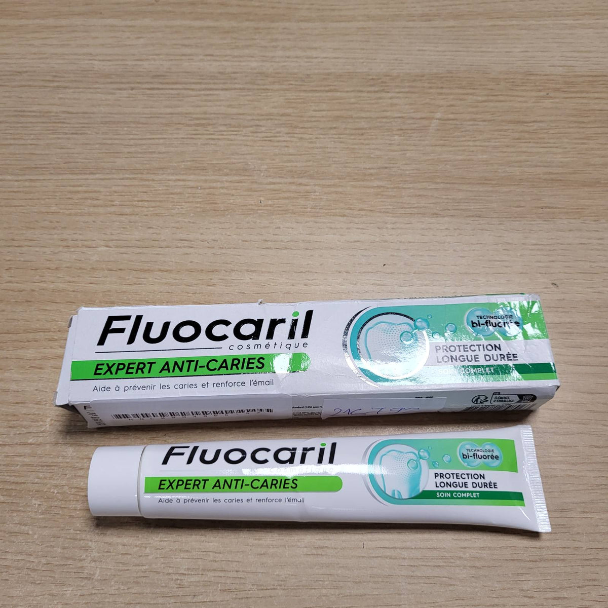 216792 - Pastë dhëmbësh FLUOCARIL Expert kundër kariesit – Mbrojtje afatgjatë dhe kujdes i plotë