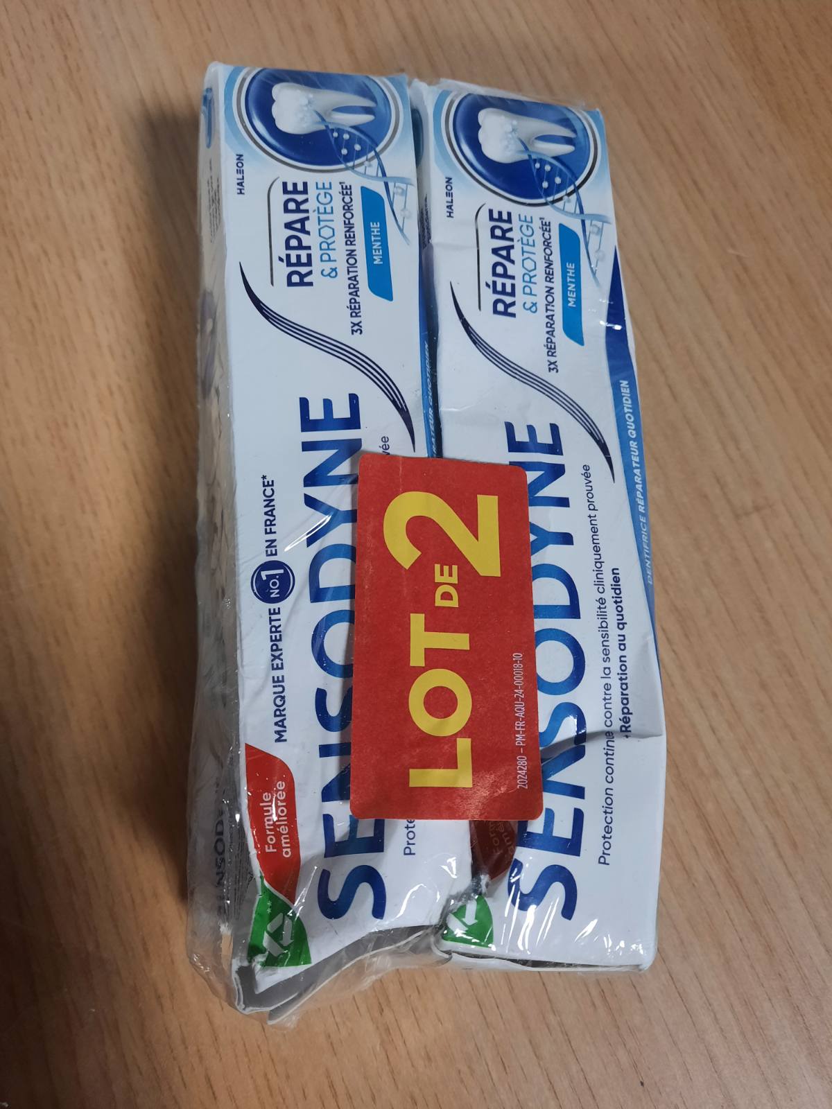 299174 - Pastë dhëmbësh që riparon dhe mbron.